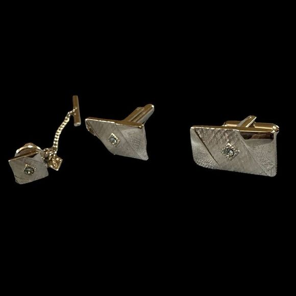 Vintage Sarah Coventry Blue Rhinestone and Silver Tone Cufflinks and Tie pin set - Picture 3 of 7